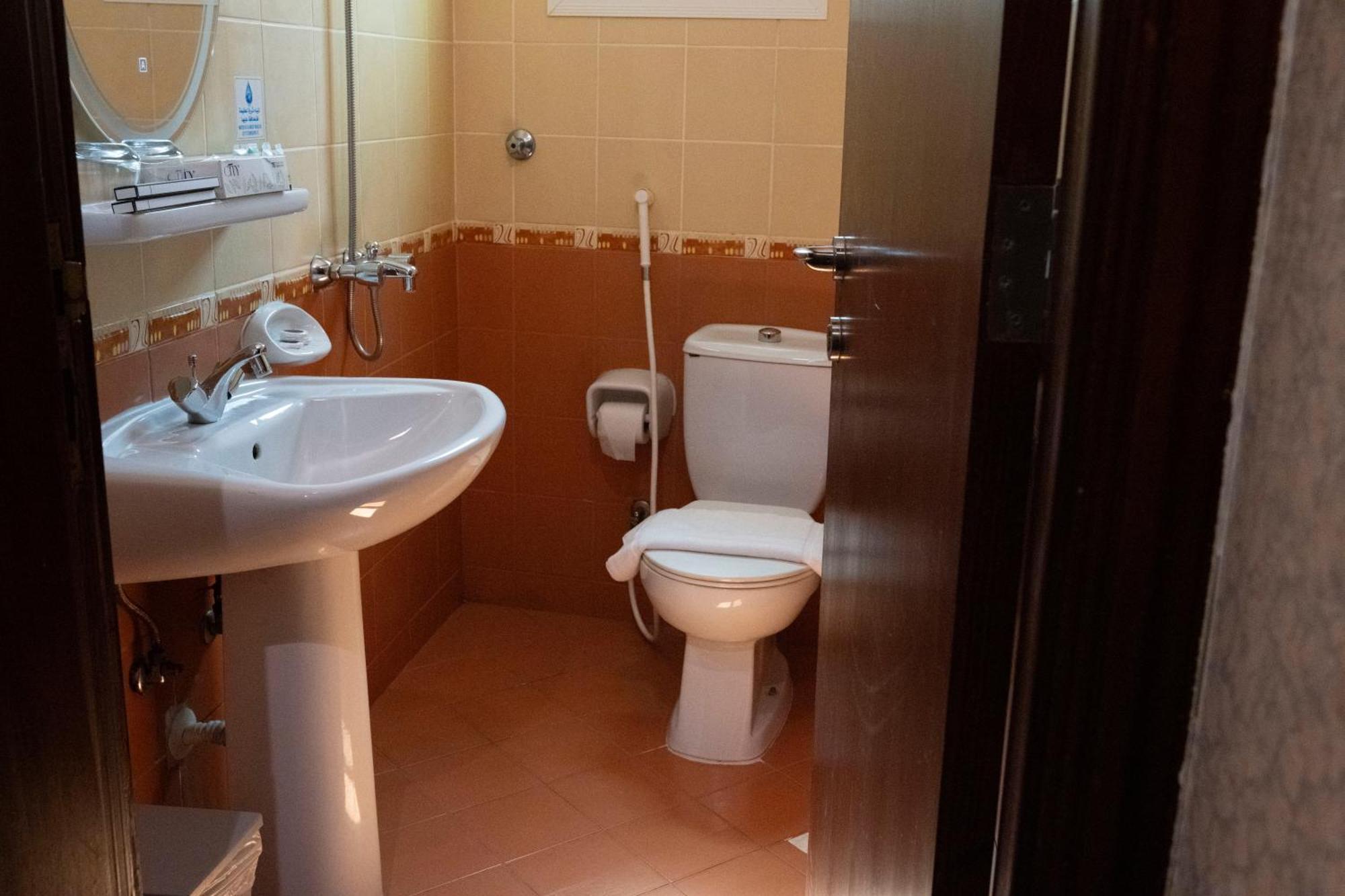 المروج كريم Almorooj Kareem Hotel 3*