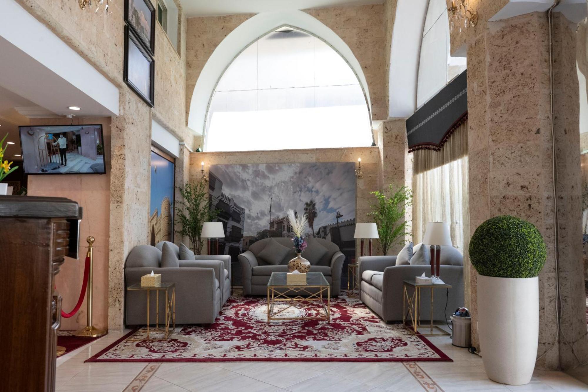 المروج كريم Almorooj Kareem Hotel 3*